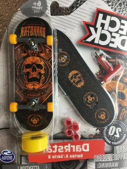 2018 Tech Deck ULTRA RARE Series 8 DARKSTAR Skull Grip Finge
