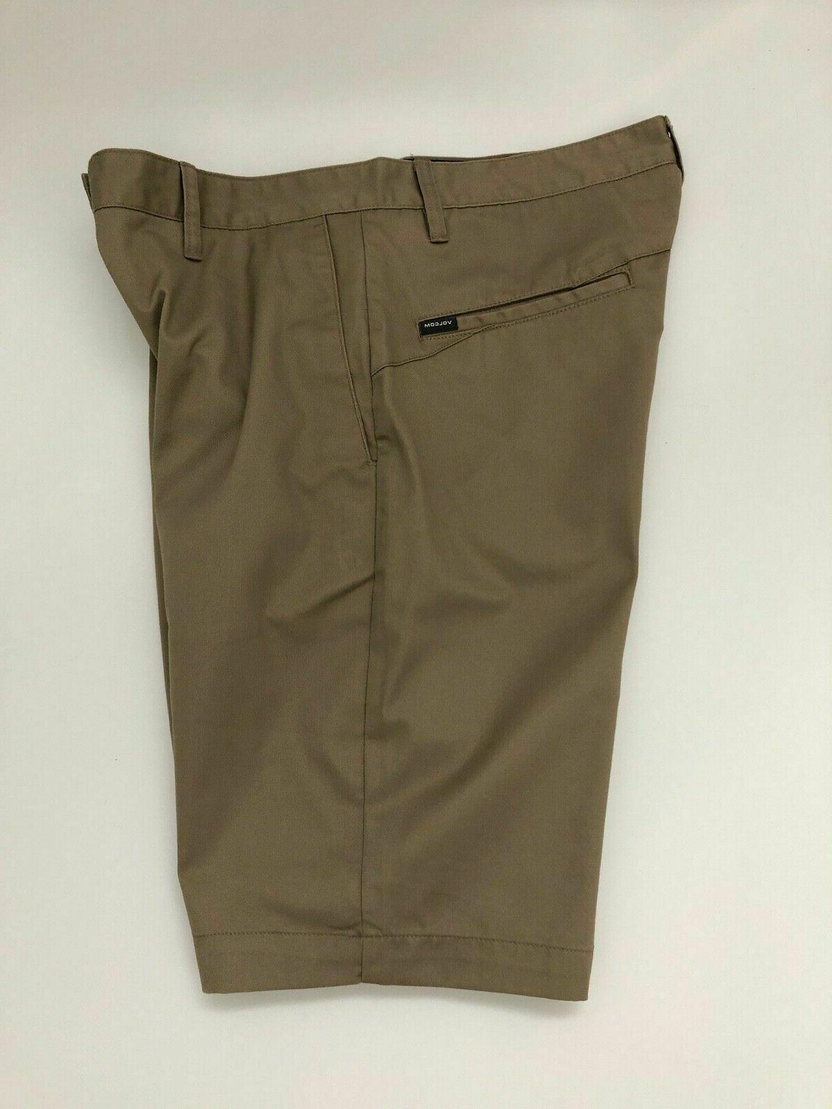 Shorts In Khaki - Msrp $45