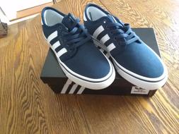 Sneakers Shoes Us 4 Uk 3 1/2