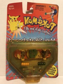 Pokemon 1999 Mini-Skateboard Game Freak XConcepts Nintendo T