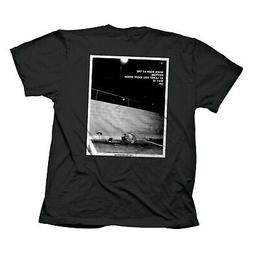 Tee Shirt At The Bottom Black
