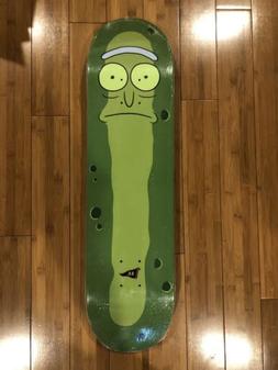 Deck 8.125 Pickle Rick